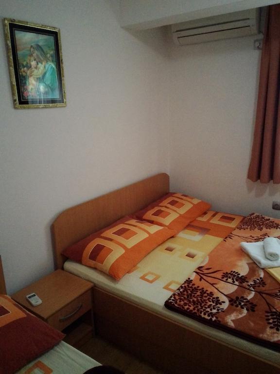 Hotel Quo Vadis Medjugorje Exterior photo