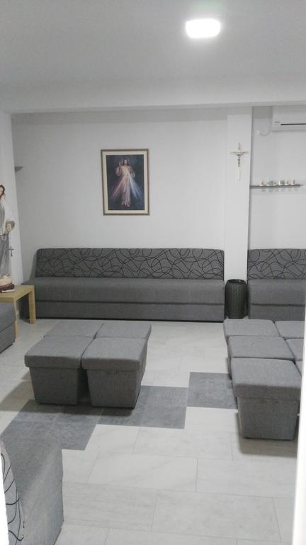 Hotel Quo Vadis Medjugorje Exterior photo